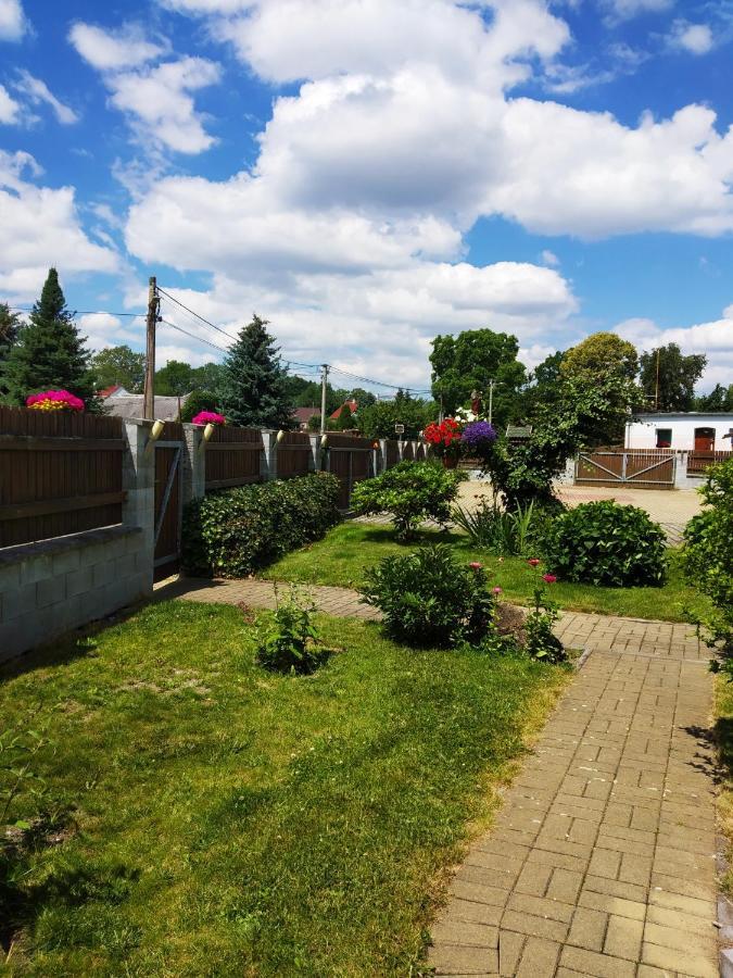 Ubytovani Poustka Františkovy Lázně Buitenkant foto